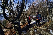 Alla croce del Monte Ocone (1363 m) dalla Forcella Alta il 20 febbraio 2016 - FOTOGALLERY